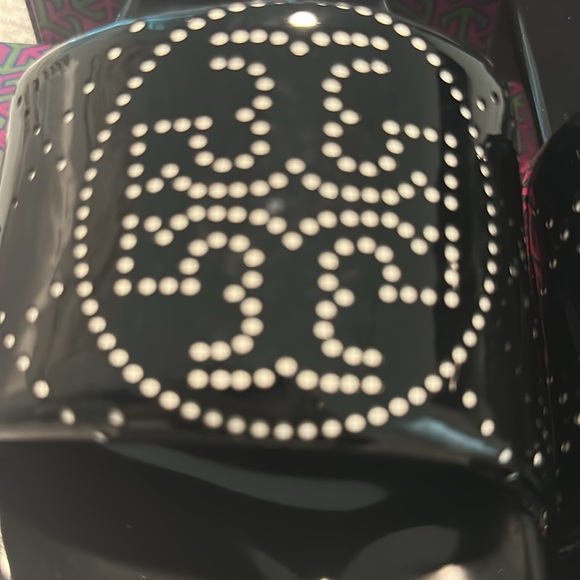Tory Burch DOUBLE T POOL SLIDE Black - Picture 8 of 10